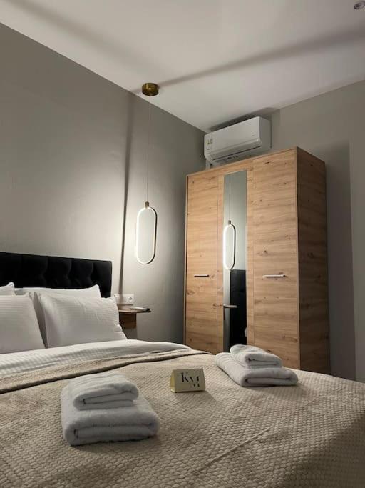K&M Bantzh A' Apartment Drama Bagian luar foto