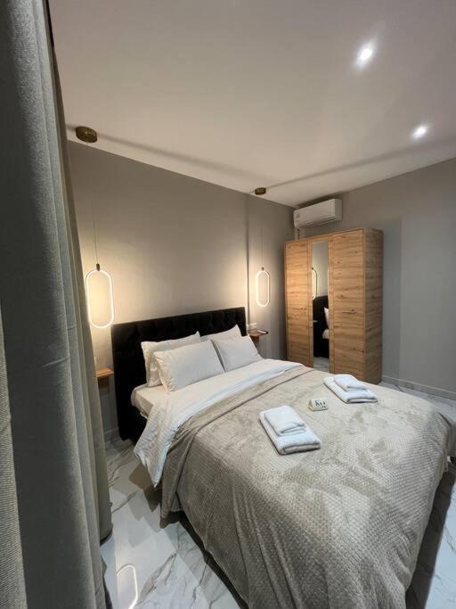 K&M Bantzh A' Apartment Drama Bagian luar foto